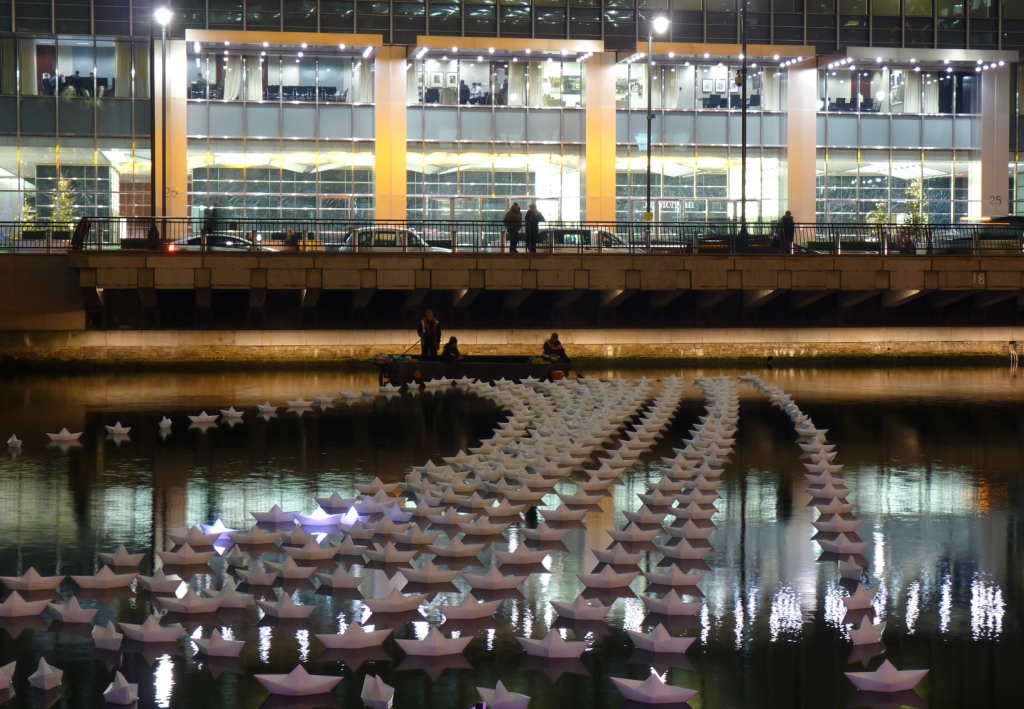 Testing VOYAGE, flotilla, origami boats, lit, paper boats, floating  artwork, London